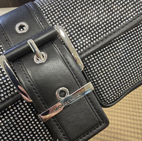 Michael Kors Black and Silver Shoulder Bag - Picture 3 of 7